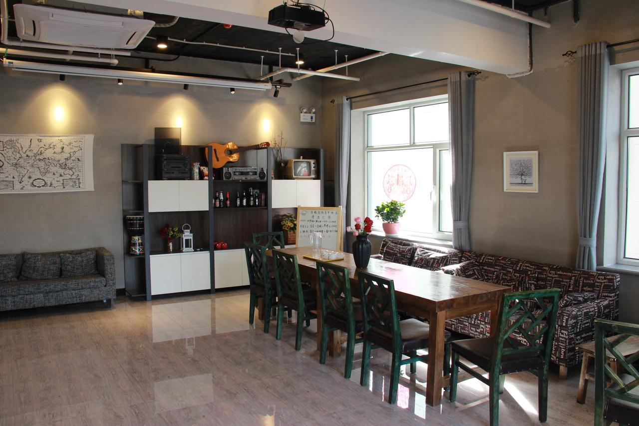 Lemongo Youth Hostel Χοχότ Εξωτερικό φωτογραφία