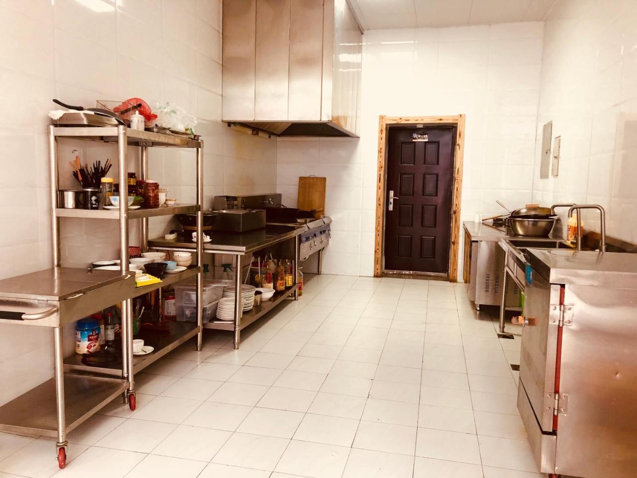 Lemongo Youth Hostel Χοχότ Εξωτερικό φωτογραφία